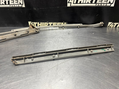04-06 PONTIAC GTO UPPER REAR BUMPER BRACKET SET OEM #N305