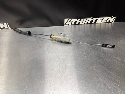 1999 CORVETTE C5 FUEL DOOR RELEASE OEM 10275633 #L115