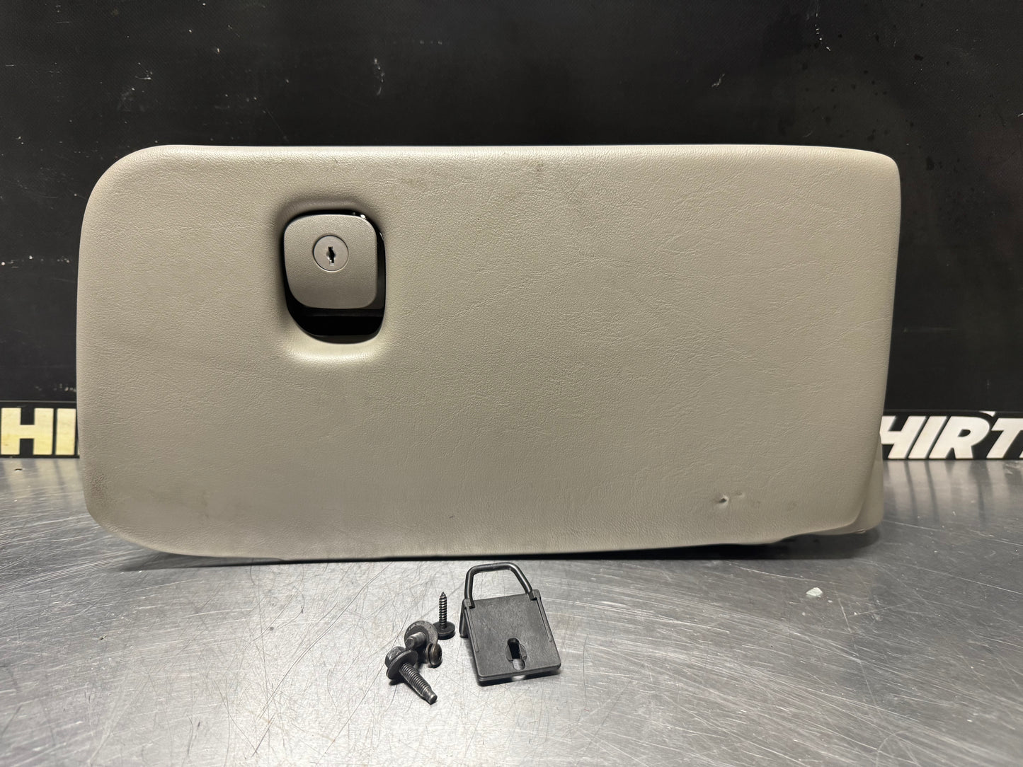 1997-2004 C5 CORVETTE OEM GLOVE BOX TAN #N107