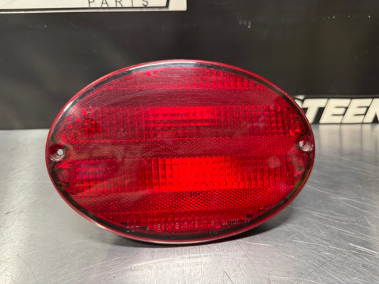 1997 - 2004 CORVETTE C5 LH TAIL BRAKE LIGHT 16523629 OEM