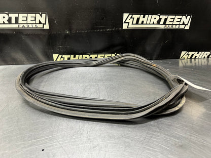 04-06 PONTIAC GTO TRUNK SEAL WEATHER STRIP OEM #N716