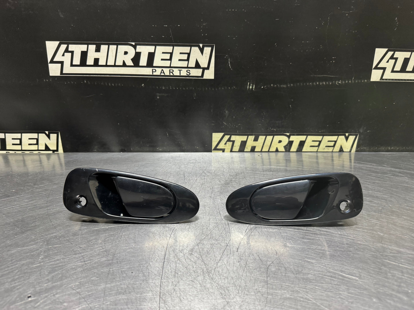 92-95 HONDA CIVIC COUPE/HATCHBACK EXTERIOR DOOR HANDLES #N669
