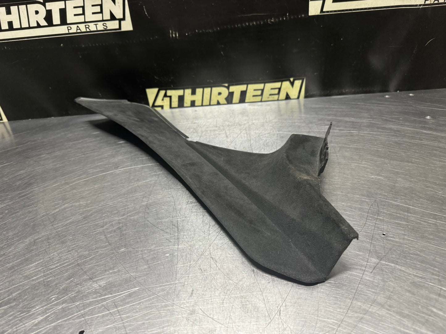 04-06 PONTIAC GTO LH BLK CONSOLE TRIM PANEL 92156764 OEM #N571
