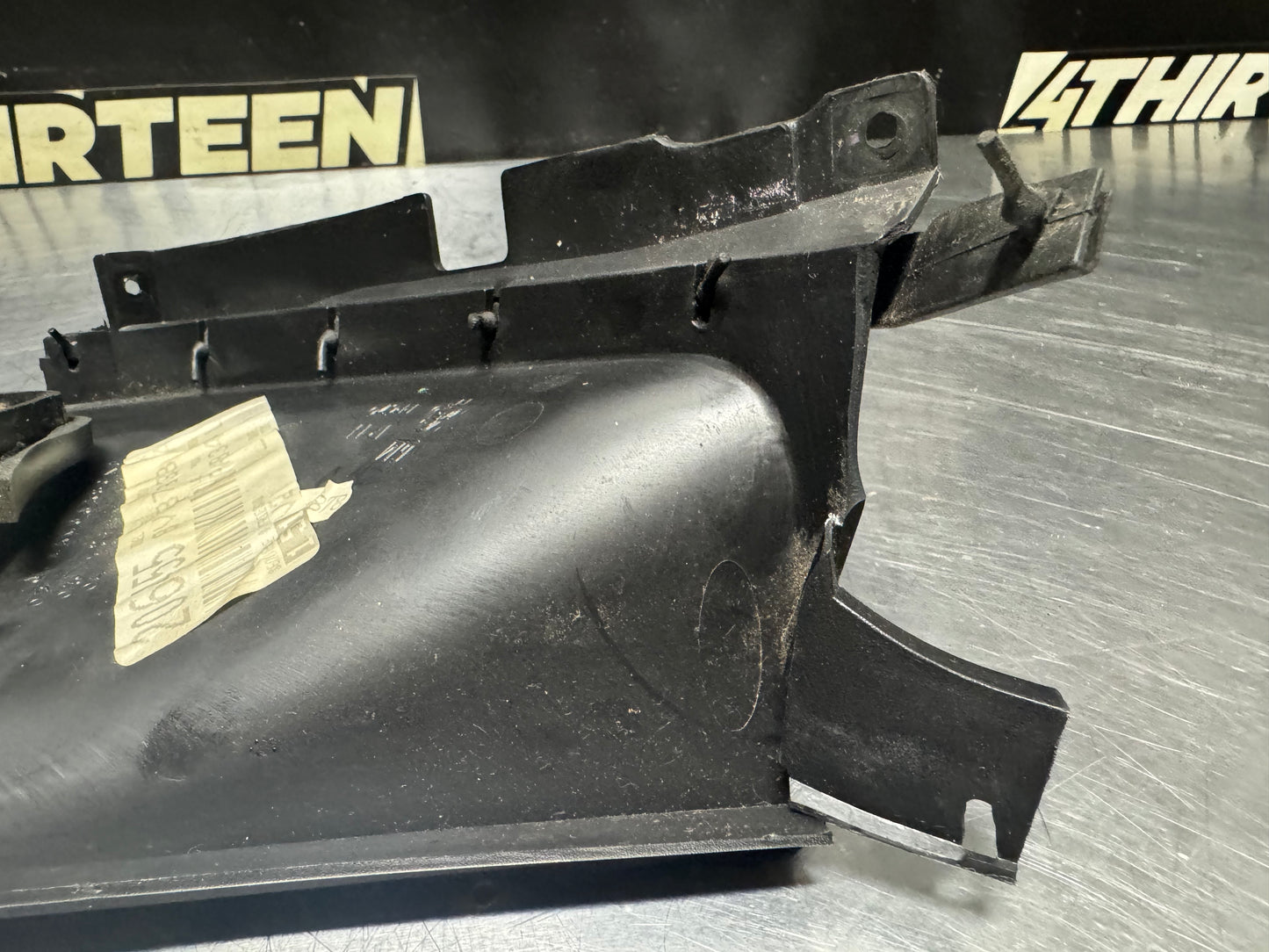 04-06 PONTIAC GTO RH PASSENGER SIDE DEFROST VENT TRIM OEM #N298