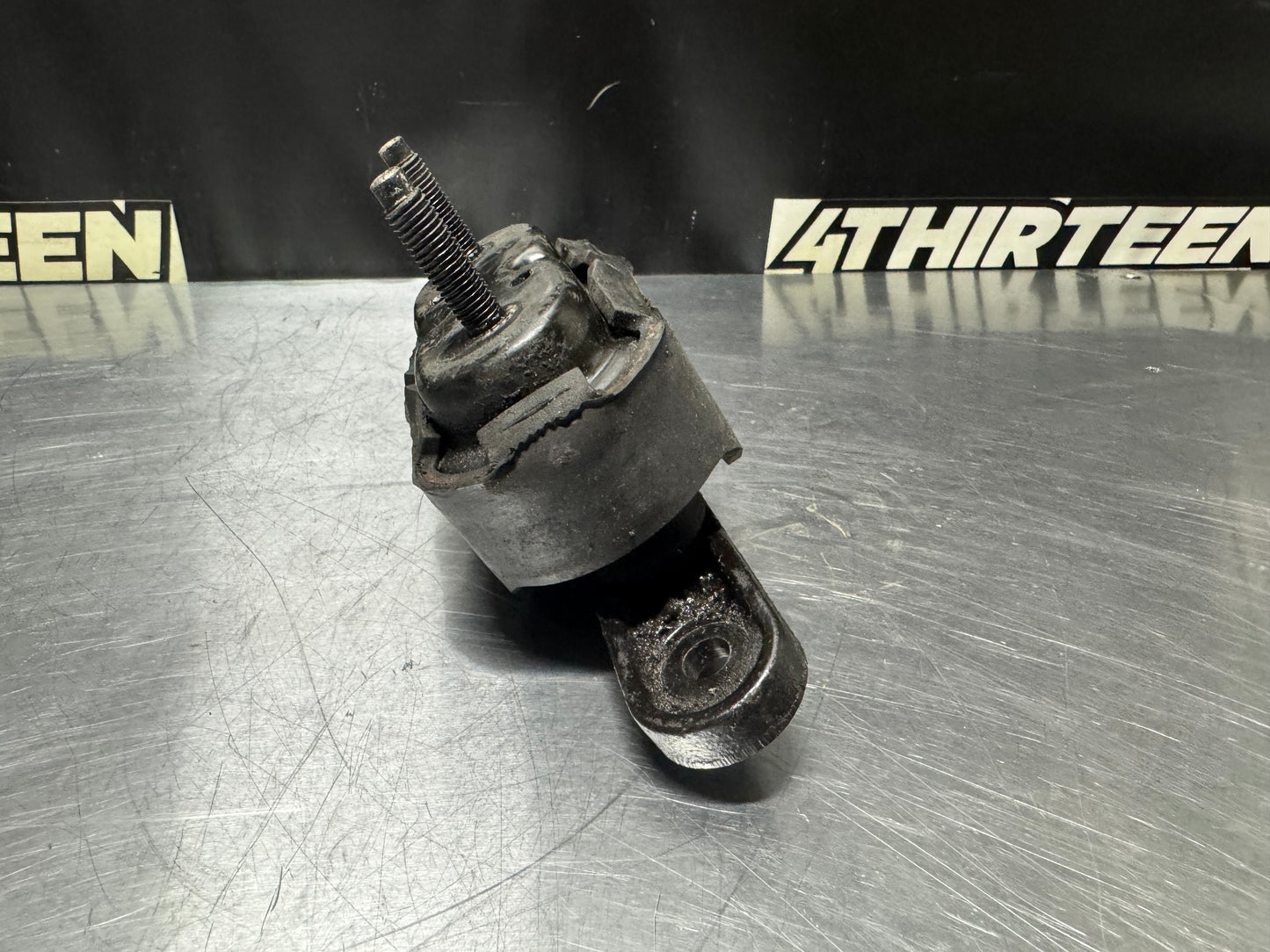 97-04 C5 CORVETTE DIFFERENTIAL MOUNT OEM #N203