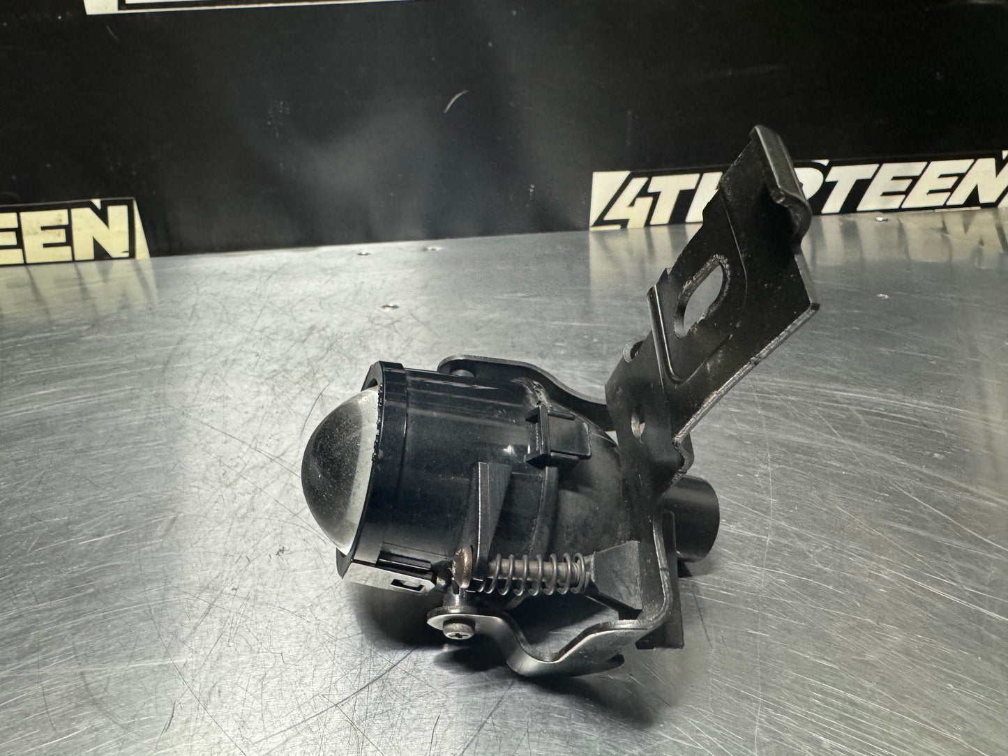 1997-2004 CORVETTE C5 OEM LH FOG LIGHT 10281935 #N117
