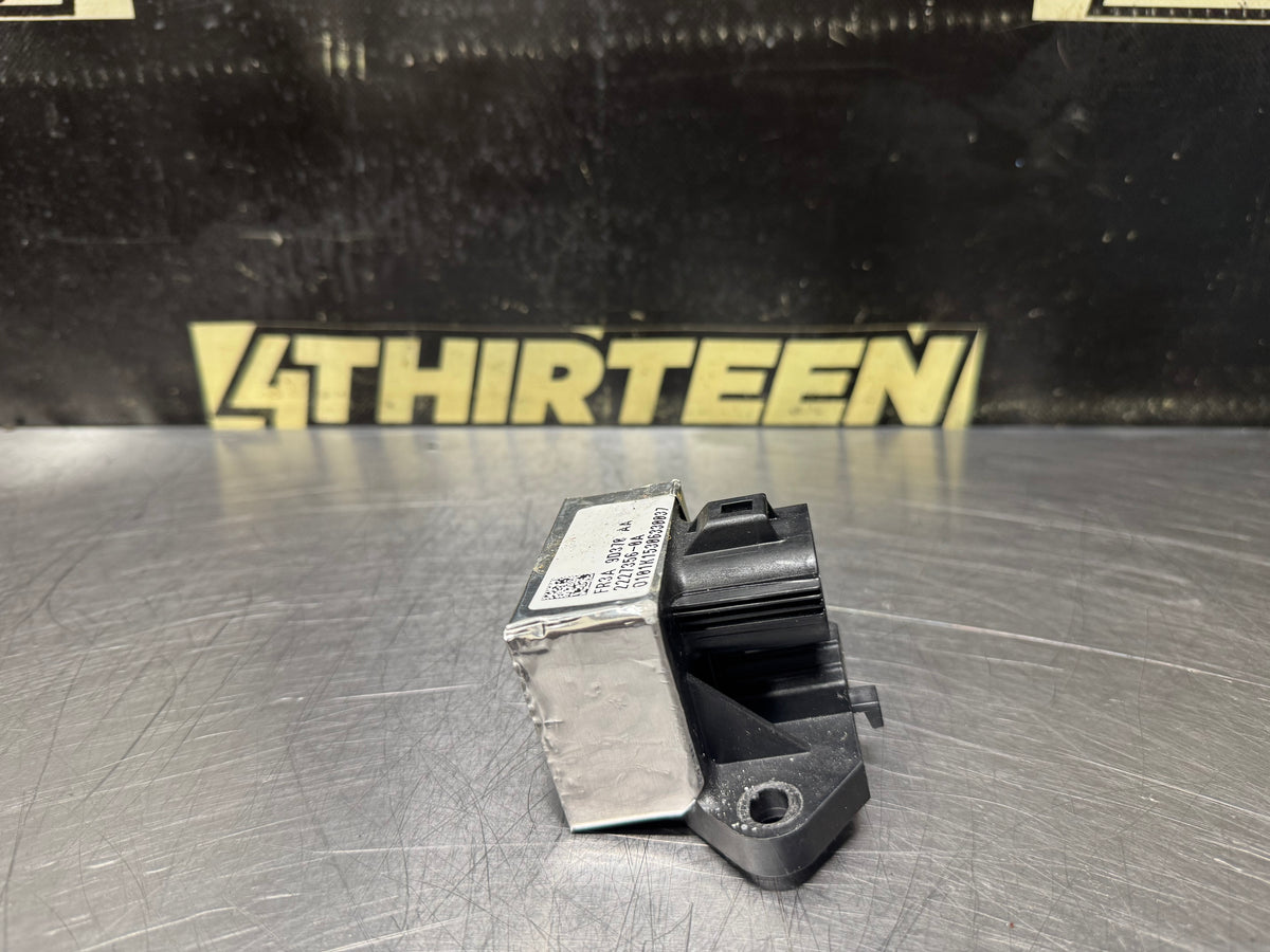 15-17 FORD MUSTANG GT FUEL PUMP CONTROL MODULE OEM FR3A-9D370-AA #V30