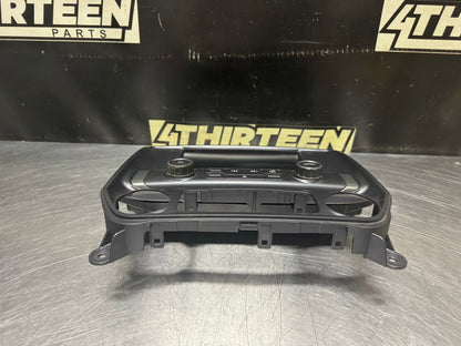 14-18 CHEVY SILVERADO GMC SIERRA CENTER DASH RADIO DISPLAY 815372982 OEM #N598