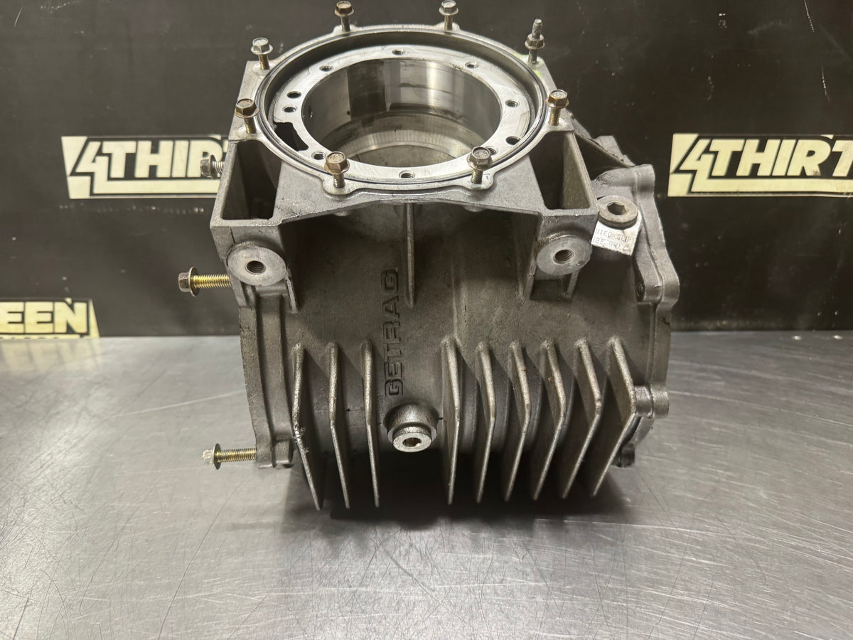 97-04 C5 CORVETTE 2.73 REAR DIFFERENTIAL HOUSING ONLY OEM #N952