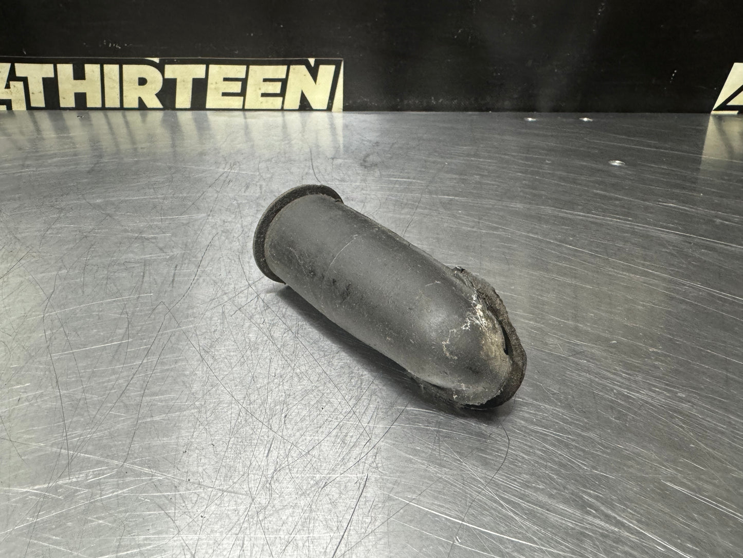 97-04 C5 CORVETTE COWL DRAIN TUBE RUBBER SEAL OEM #N339