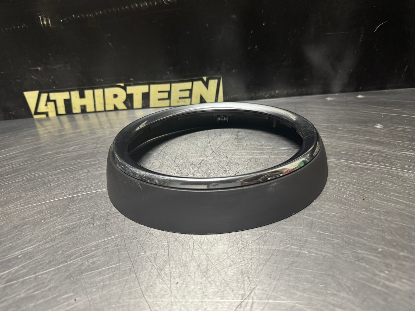 10-14 FORD MUSTANG GT RH DOOR SPEAKER TRIM RING OEM #N778