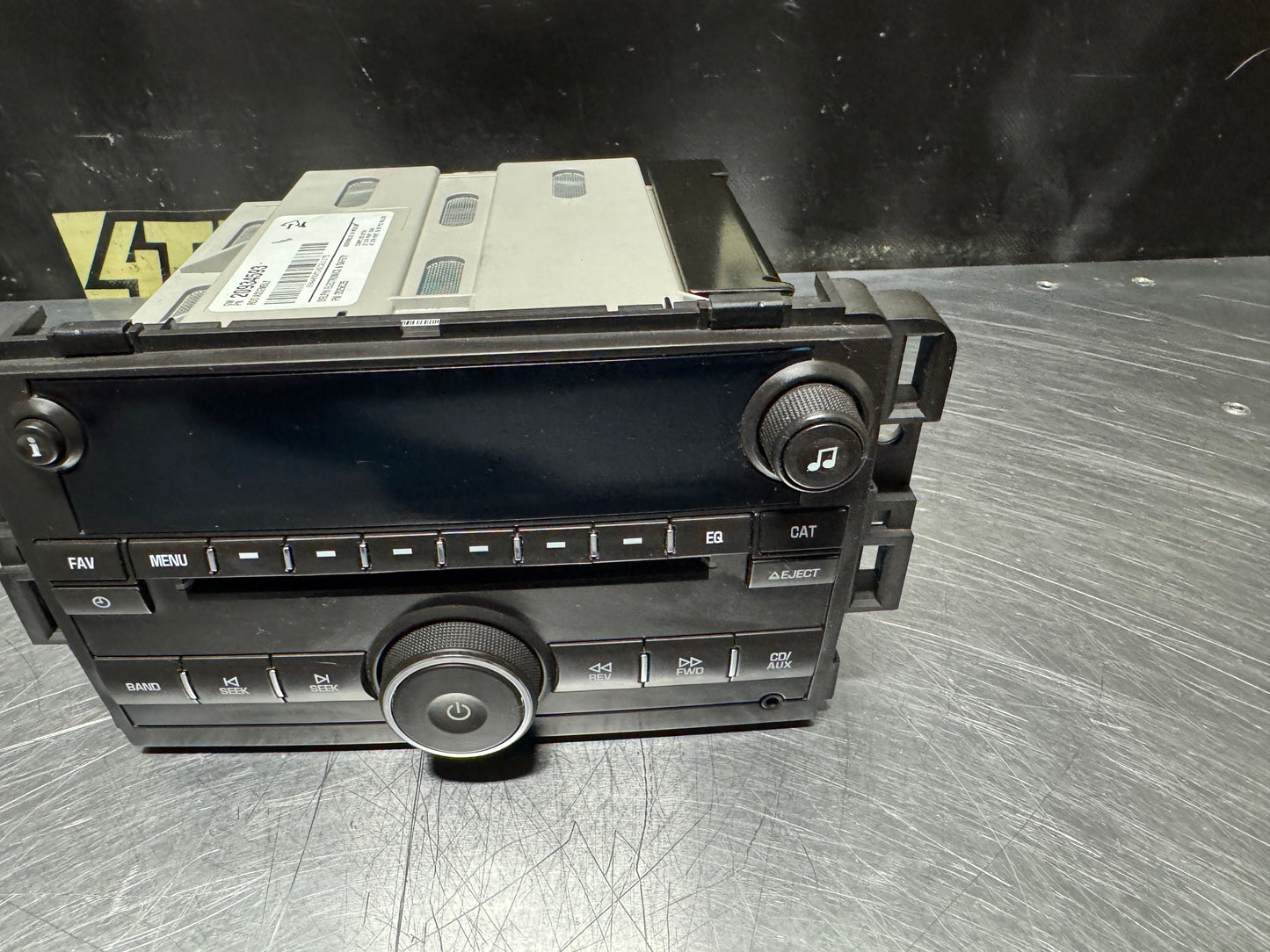 2011 GMC SIERRA 2500HD RADIO STEREO CD DVD MP3 AUX PLAYER 20934593 OEM #N771