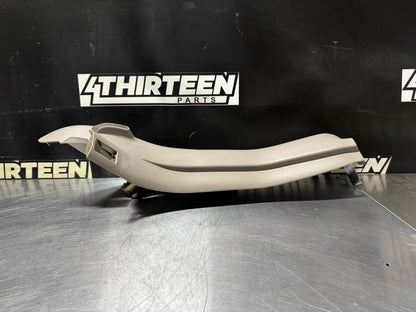 97-04 CORVETTE C5 LH B PILLAR TRIM 10258545 OEM #N167
