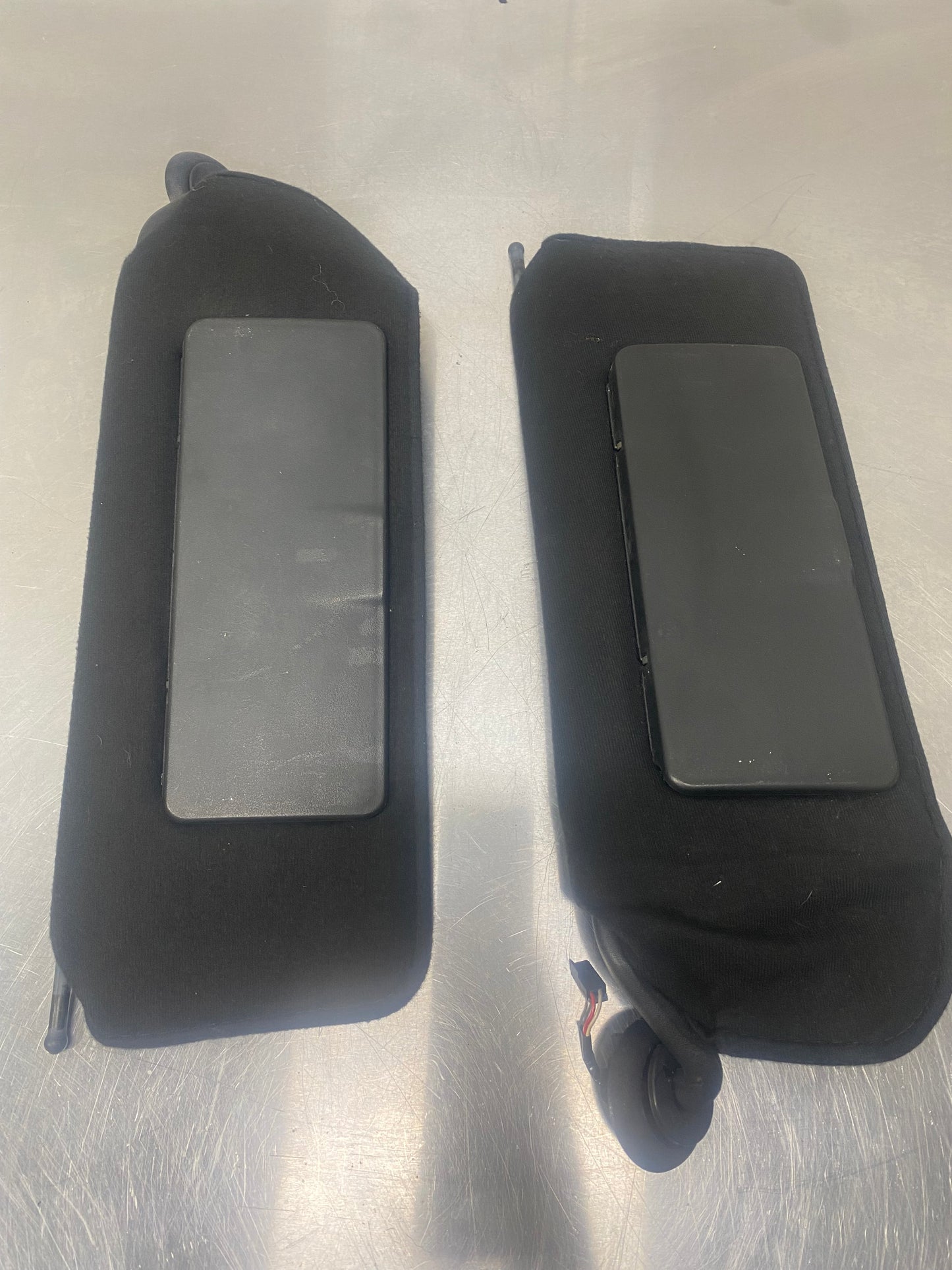 97-04 CORVETTE C5 OEM SUN VISORS PAIR 24-06