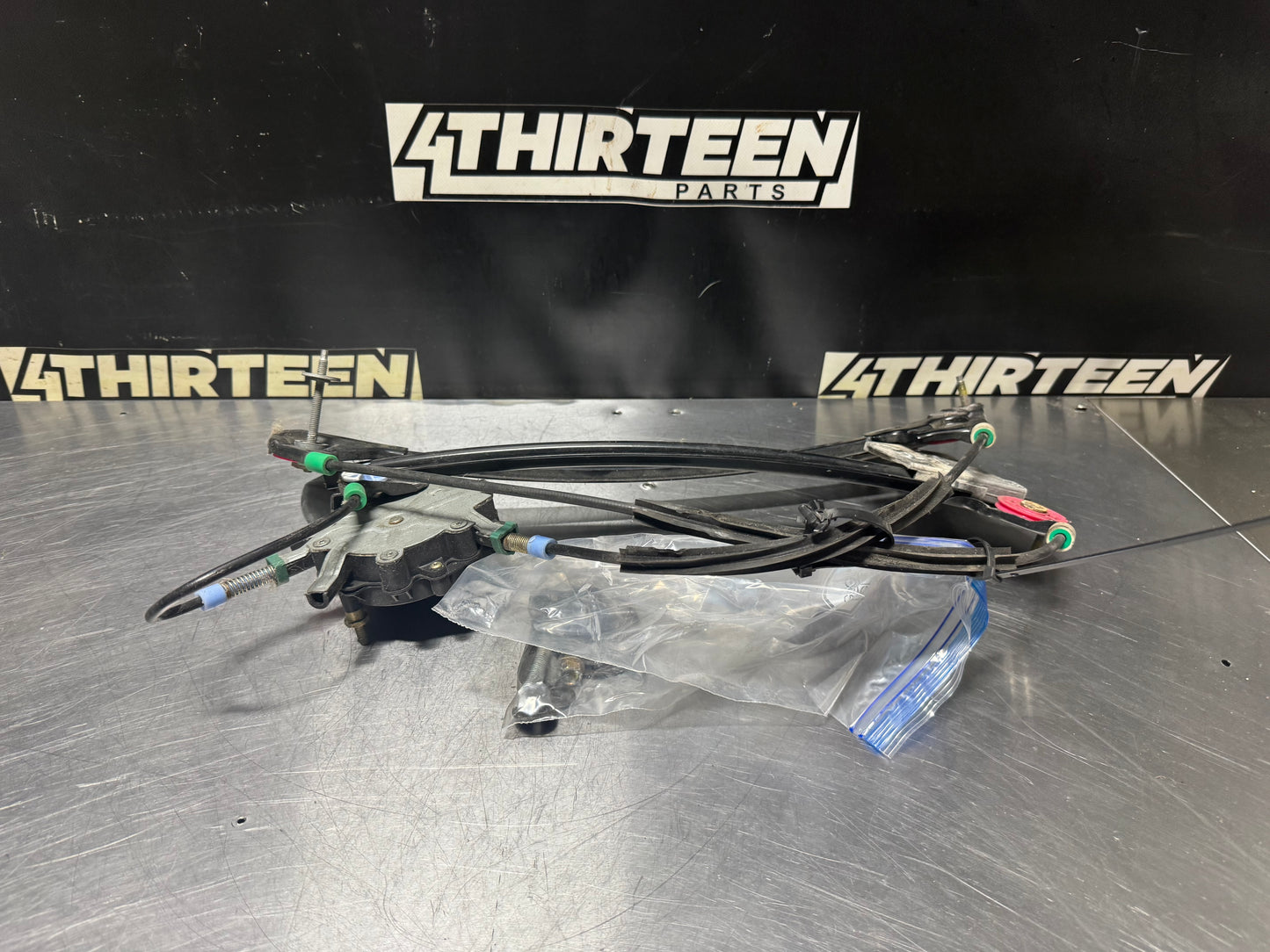 1997-2004 C5 CORVETTE DRIVER LH WINDOW MOTOR REGULATOR ASSEMBLY #N232