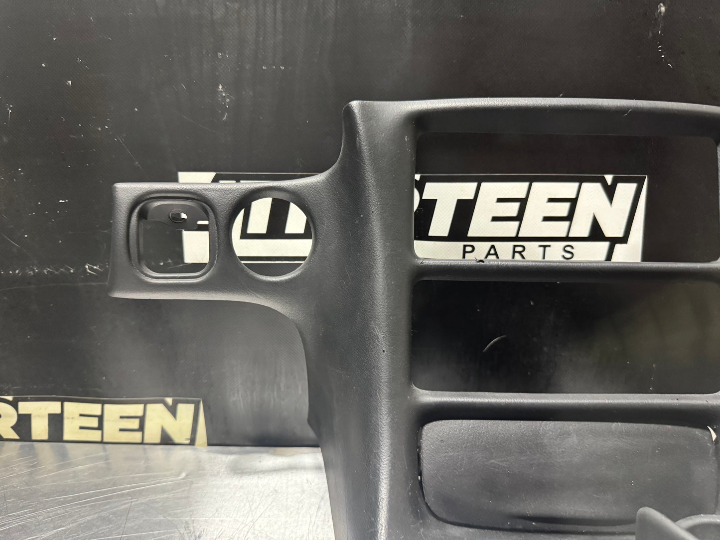 1997 - 2004 CORVETTE C5 OEM RADIO BEZEL #N142