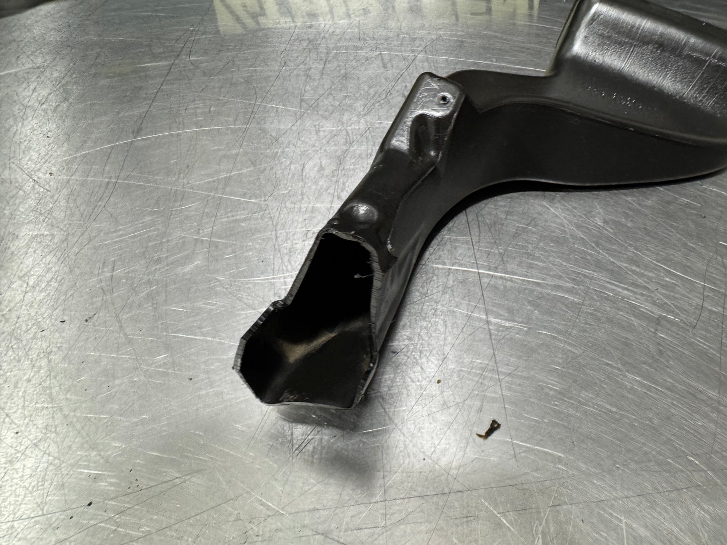 04-06 GTO AIR VENT BUNDLE #N745