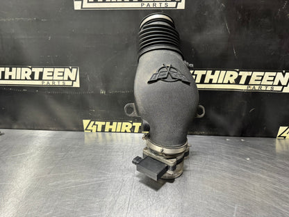 97-04 C5 CORVETTE AIR INTAKE BRIDGE W/ MAF OEM #N914