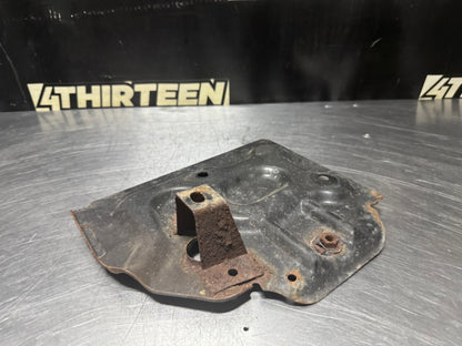 04-06 PONTIAC GTO BATTERY TRAY OEM #N317