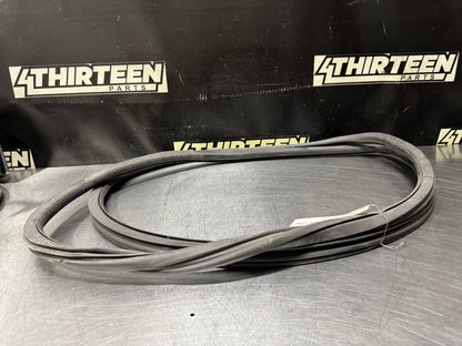 04-06 PONTIAC GTO LH DRIVER DOOR SILL WEATHER STRIP SEAL OEM #N718