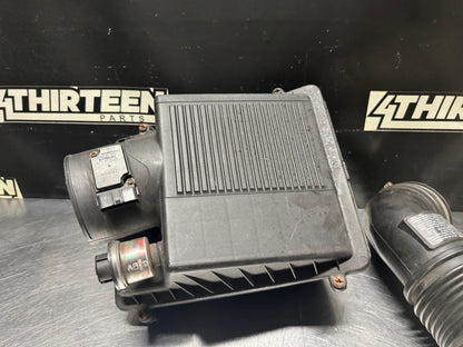 01-05 CHEVY SILVERADO 6.6L LLY DURAMAX AIR INTAKE AIR BOX ASSEMBLY OEM #N456