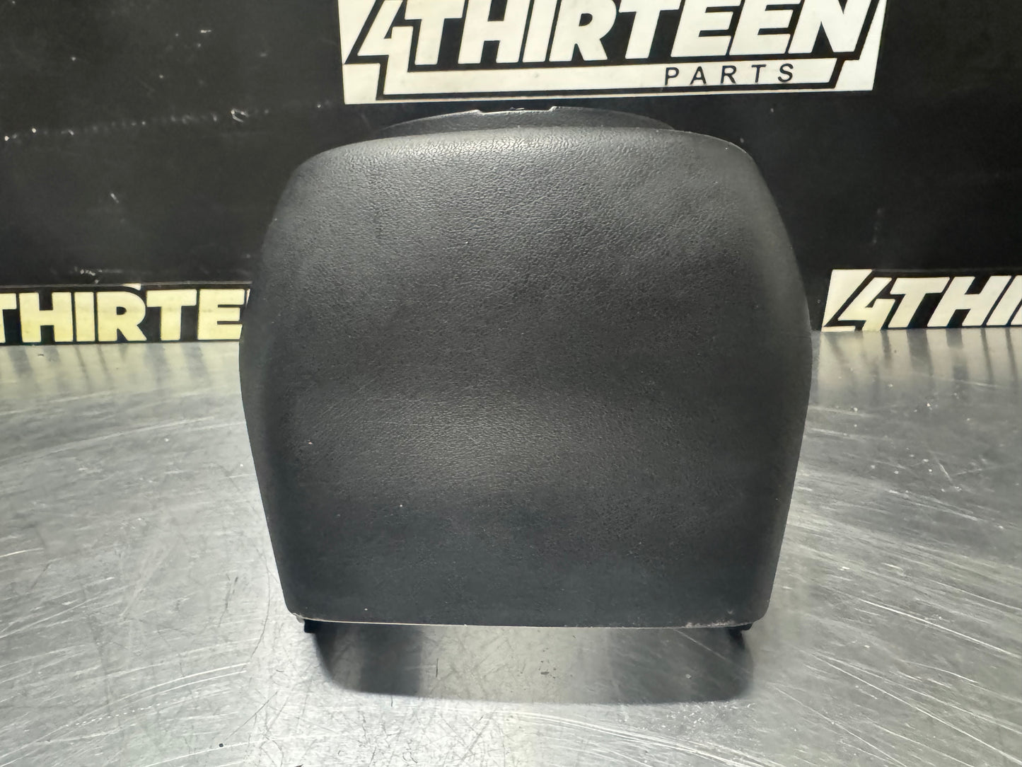 1997 - 2004 CORVETTE C5 COLUMN COVER OEM 26050878 26050879 #N110