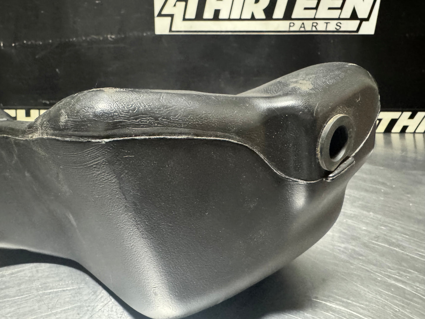 97-04 C5 CORVETTE WINDSHIELD WASHER FLUID RESERVOIR OEM 22154852 USED #N292
