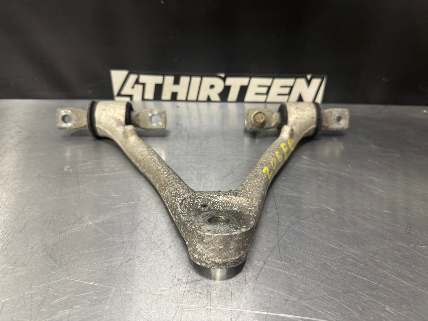 1997 - 2004 C5 CORVETTE RIGHT FRONT UPPER CONTROL ARM USED OEM #L313