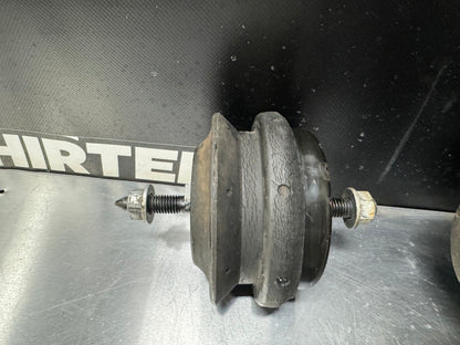 1997-2004 CORVETTE C5 ENGINE MOTOR MOUNTS OEM #L215
