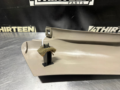 97-04 CORVETTE C5 LH B PILLAR TRIM 10258545 OEM #N167