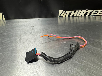 97-04 C5 CORVETTE TRACTION CONTROL BUTTON HARNESS PIGTAIL OEM #N149