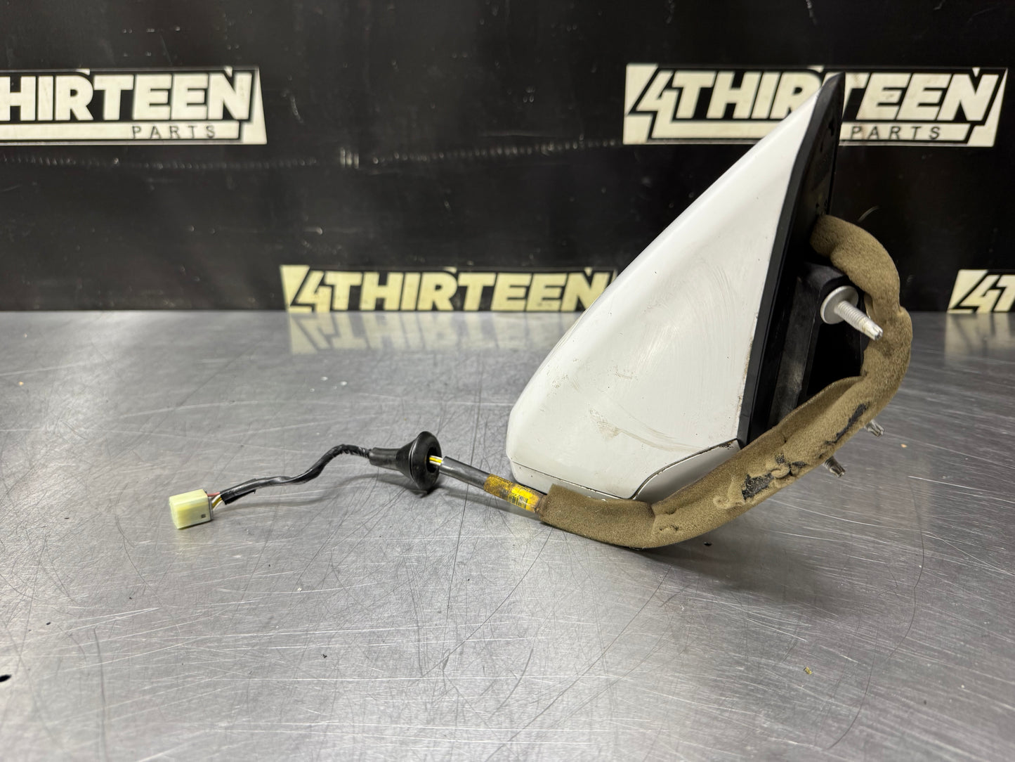 2010-2015 CAMARO HEATED LF DRIVER SIDE MIRROR WHITE #N740