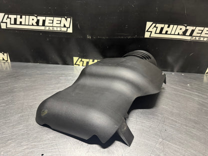 03-06 CHEVY TAHOE GMC YUKON CADILLAC ESCALADE ENGINE COVER 12597908 OEM #N551