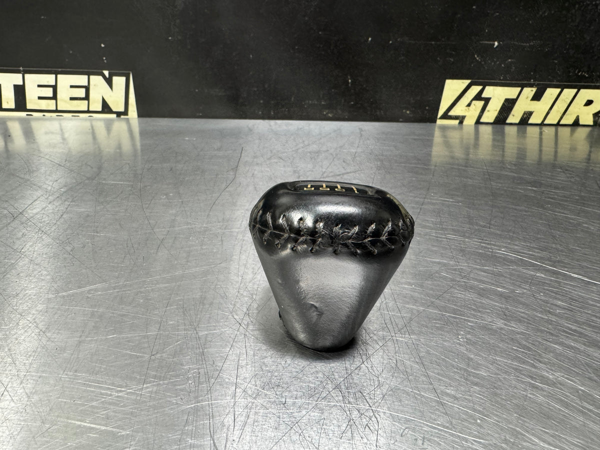 97-04 C5 CORVETTE 6 SPEED MANUAL SHIFT KNOB OEM #N985