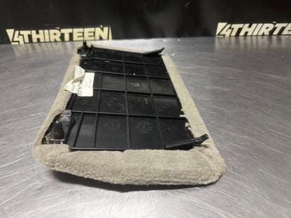 1997-2004 C5 CORVETTE PASSENGER RH FUSE KICK PANEL CARPET COVER 10273083 #N250