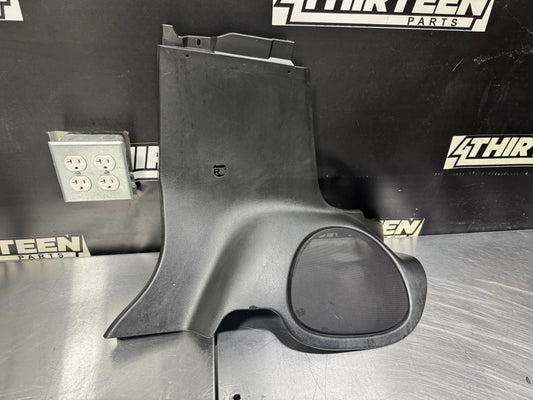 97-04 CORVETTE C5 INTERIOR RH PASSENGER B-PILLAR PANEL 10269543 OEM #N735