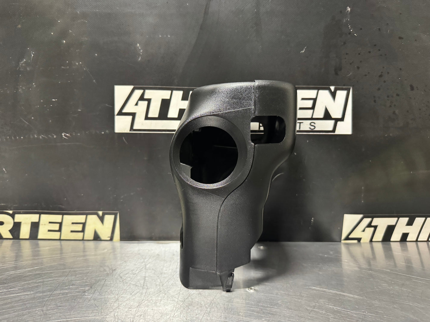 04-06 PONTIAC GTO STEERING COLUMN COVER OEM #N133