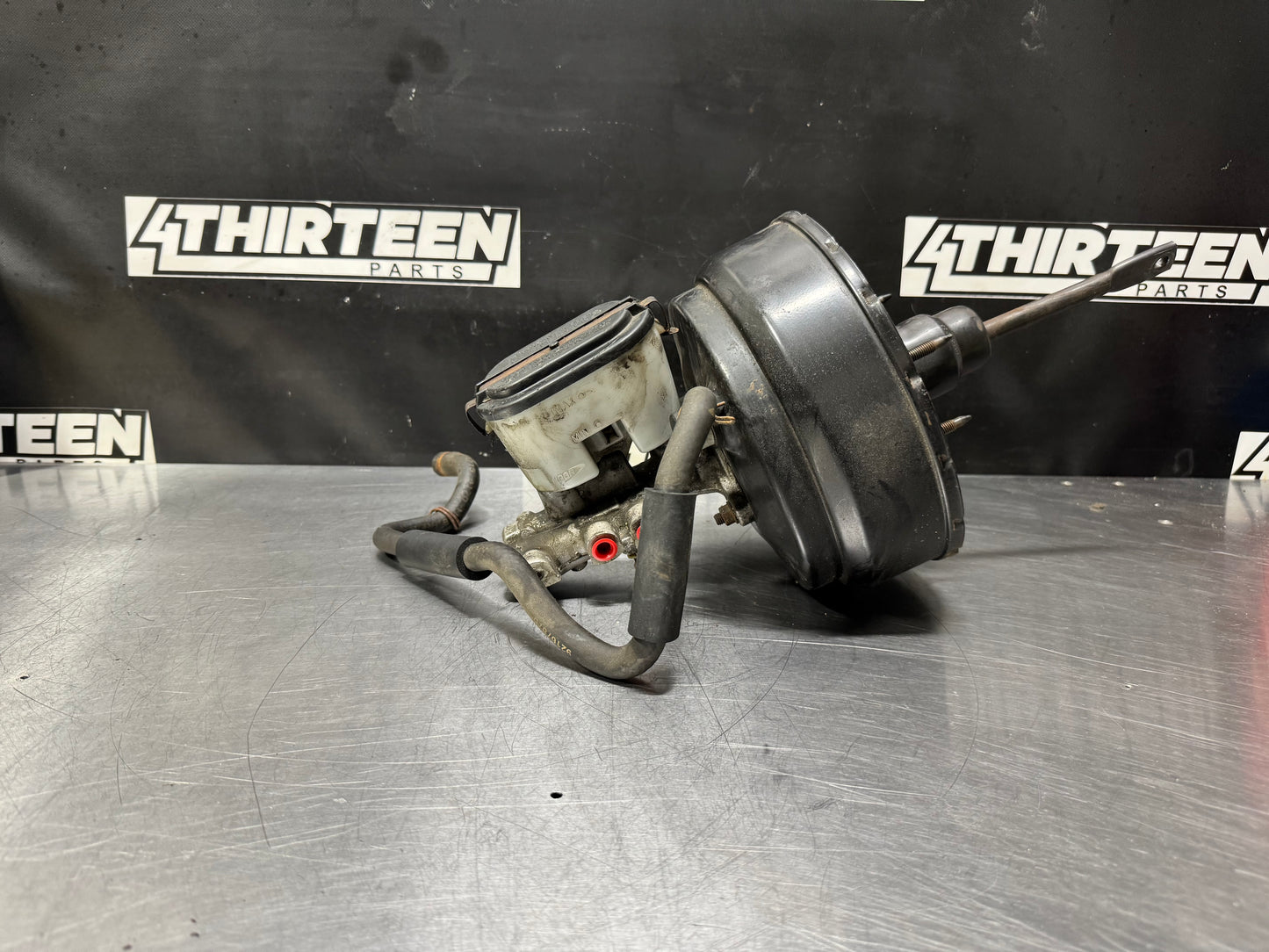 04-06 PONTIAC GTO BRAKE BOOSTER/ MASTER CYLINDER OEM 92168463 #L453