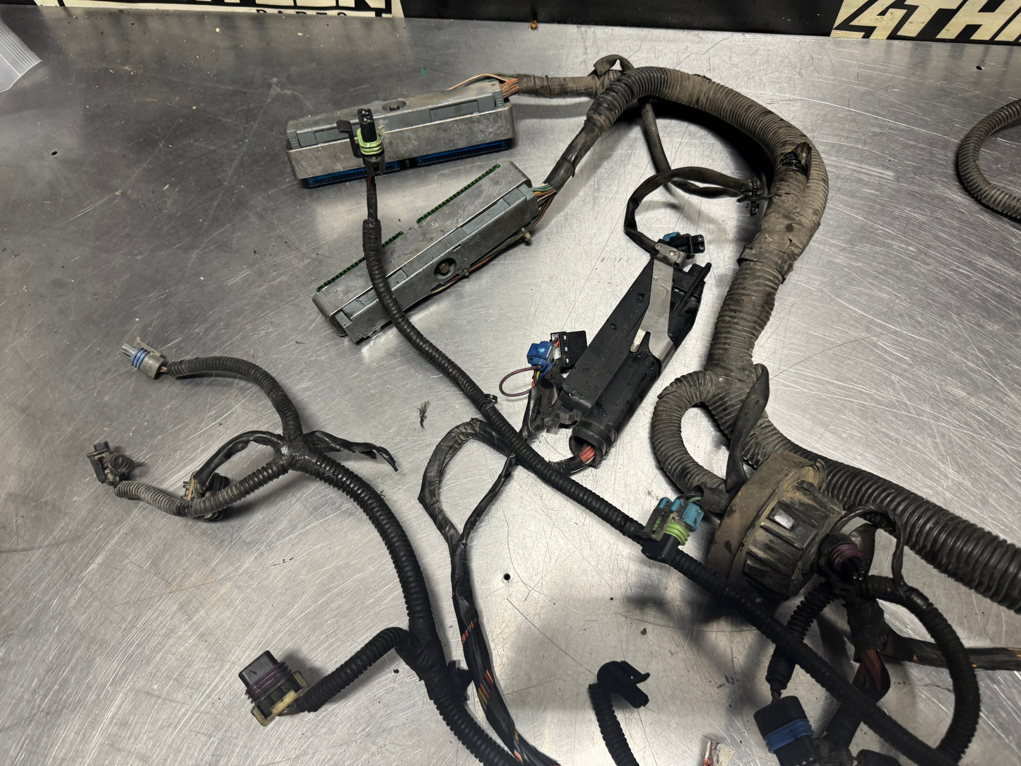 2004 C5 CORVETTE LS1 AUTO ENGINE HARNESS OEM #N271