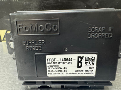 15-17 FORD MUSTANG GT LIGHTING CONTROL MODULE FR3T-14D644-BE OEM #V5