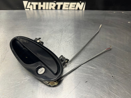 1997-2004 C5 CORVETTE BLCK LH DOOR HANDLE OEM #L279