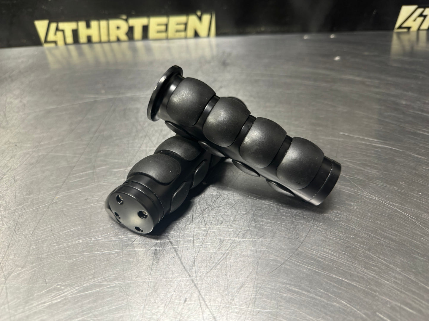 MOTORCYCLE HAND GRIP 1 INCH 25MM NON-SLIP GRIP HARLEY DAVIDSON COMPATABLE #N785