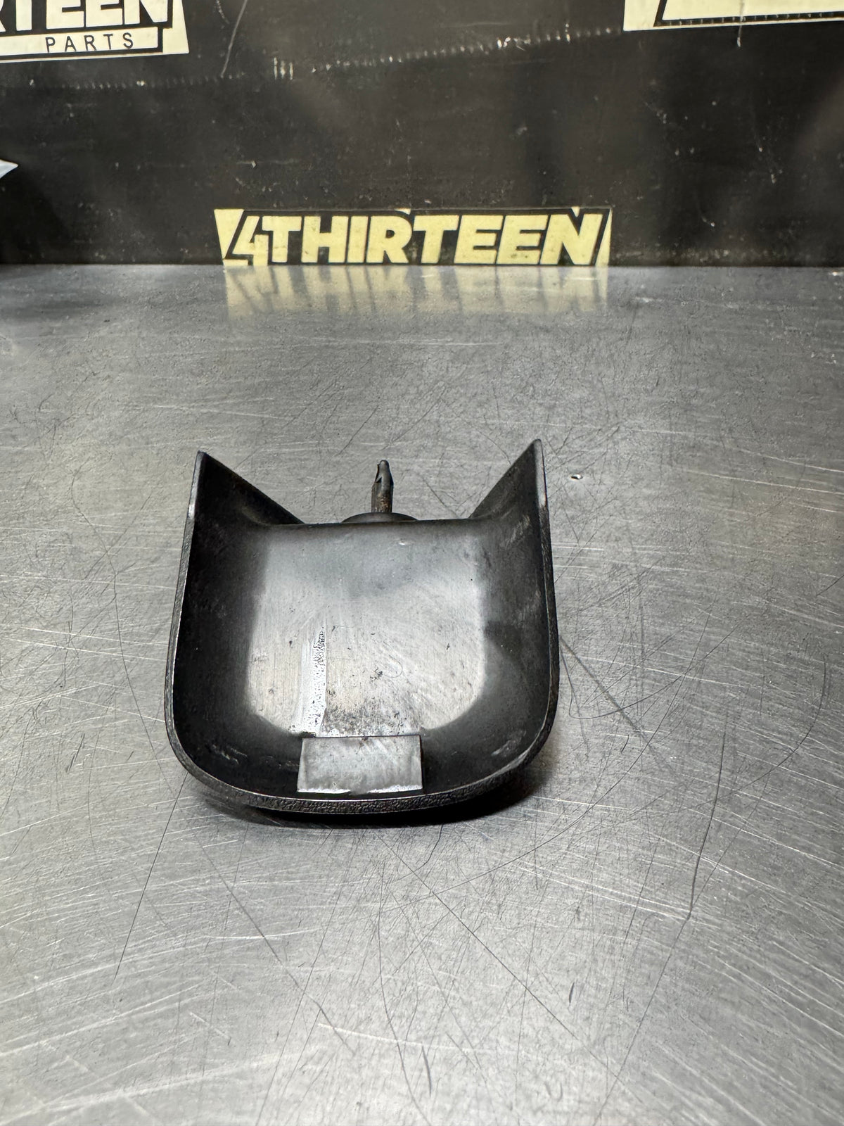 97 -04 CORVETTE C5 SEAT TRACK COVER #N999