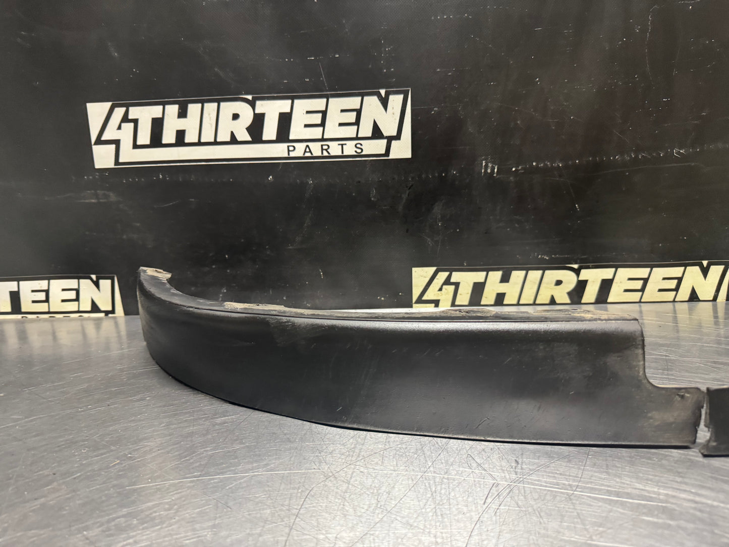 97-04 C5 CORVETTE LH RH FRONT BUMPER LOWER VALENCE SET OEM #N286