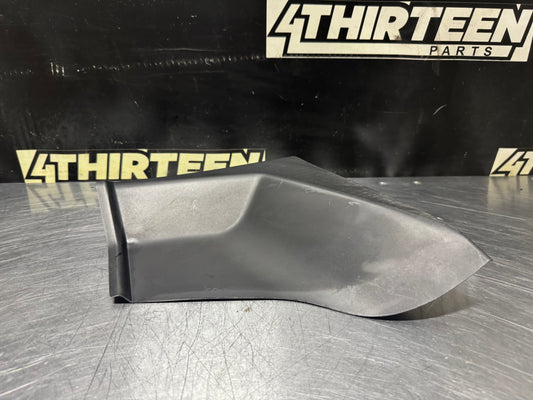 1997-2004 C5 CORVETTE FENDER INSERT RH PASSENGER SIDE RH 10289552 #N483