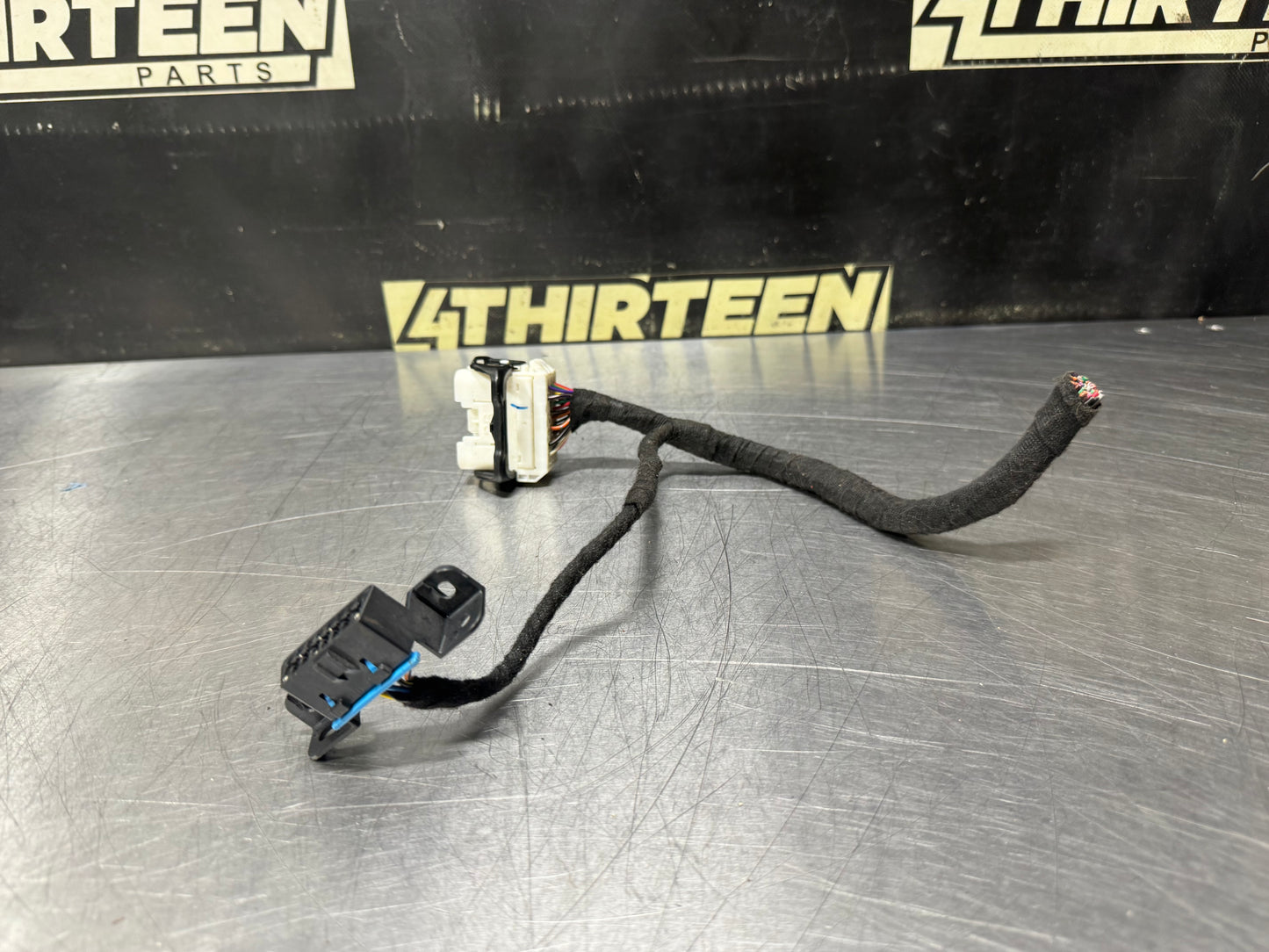 97-04 C5 CORVETTE CLUSTER PLUG AND OBD PORT PIGTAIL OEM #N923