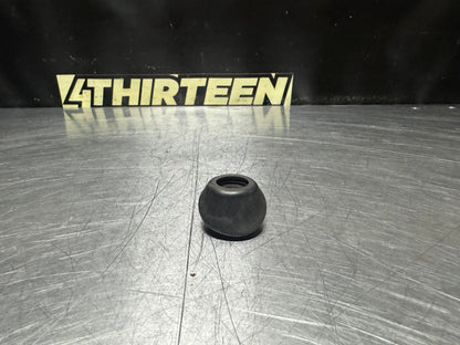 97-04 C5 CORVETTE RADIO ANTENNA RUBBER BEZEL OEM #N463