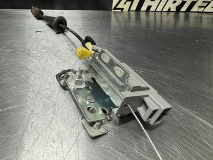 1999 CORVETTE C5 FUEL DOOR RELEASE OEM 10275633 #N179