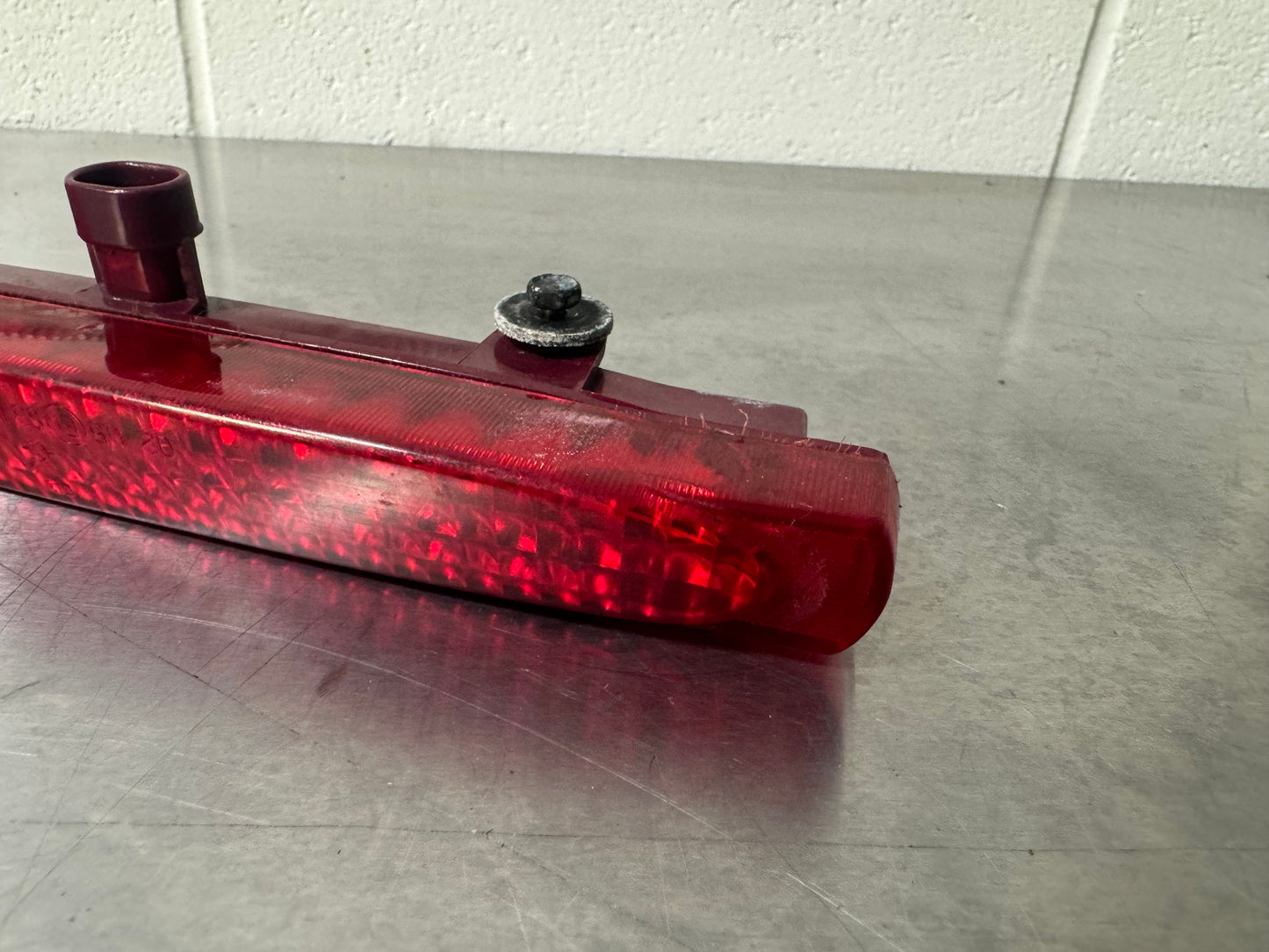 1997 - 2004 CORVETTE C5 USED OEM THIRD BRAKE LIGHT