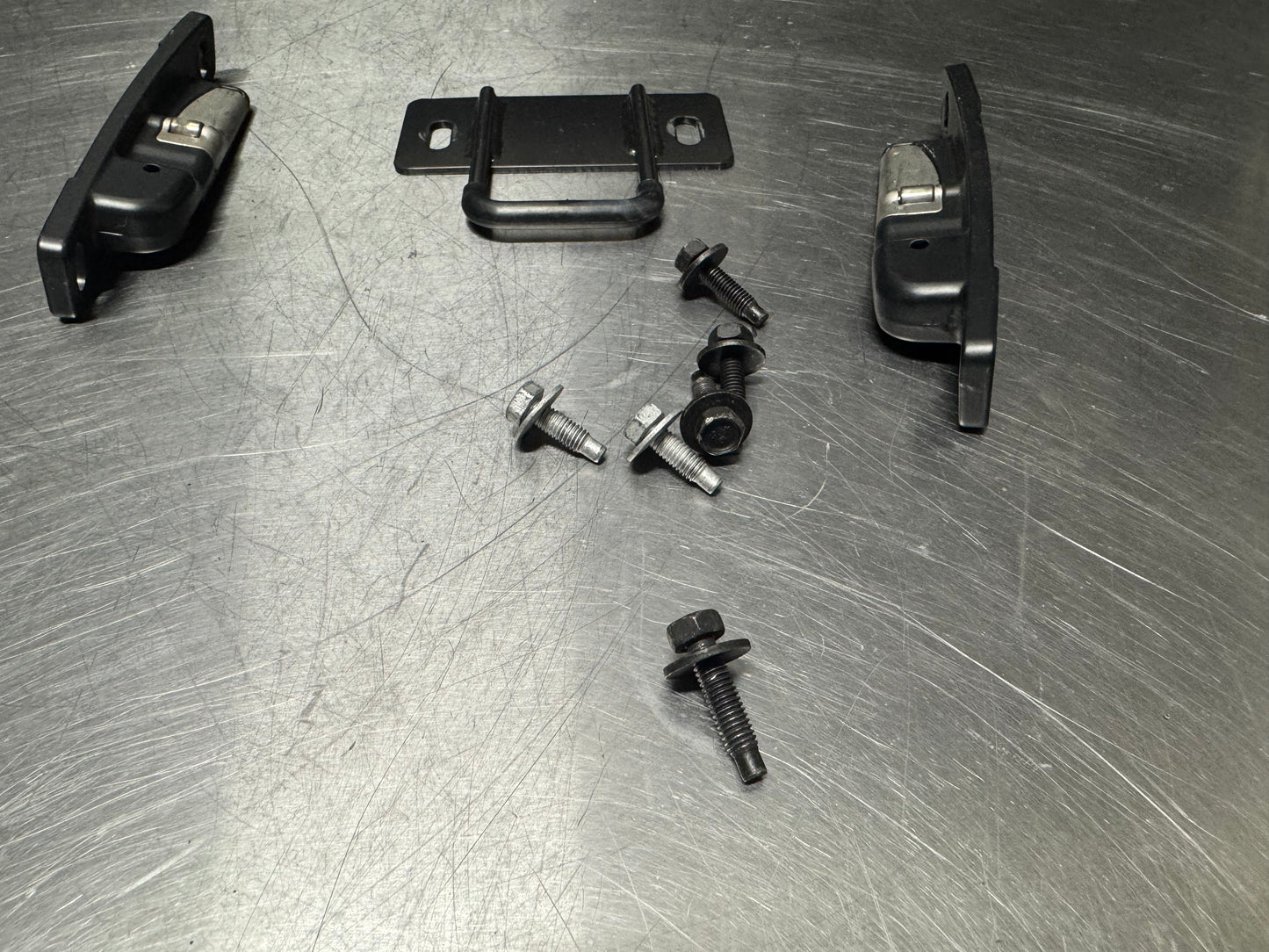 97-04 C5 CORVETTE TARGA TOP STRIKER SET OEM #N190